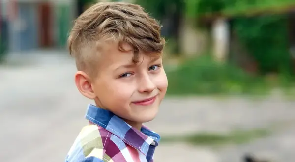 Fryzura na chłopczycę dla kogo? Sprawdź, kto najlepiej pasuje