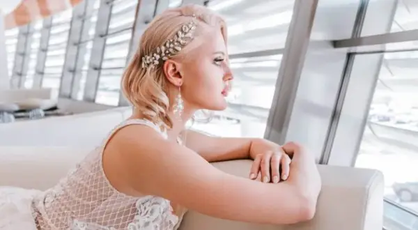 Jak zrobić fryzury na wesele z krótkich włosów – trendy i porady